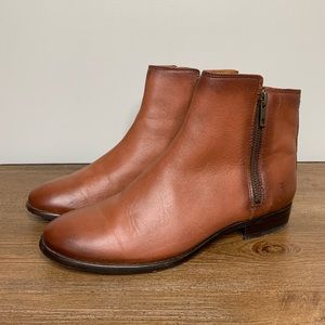 frye carly double zip boot